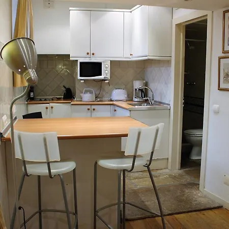Alfama Estevao Flats